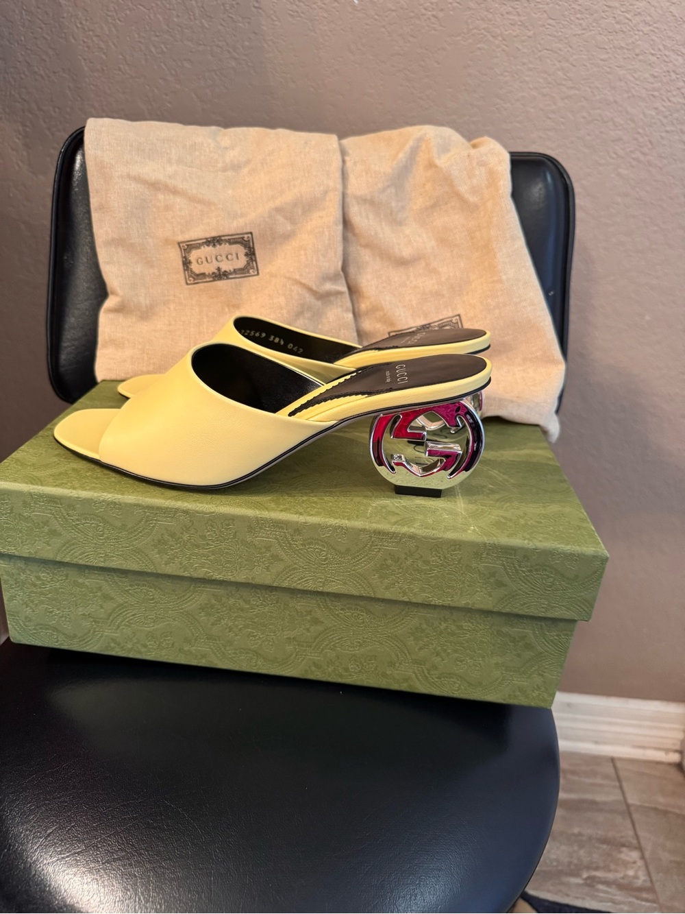 Gucci heels new